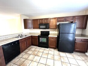 769 Cherrybark Ln in Clarksville, TN - Building Photo - Building Photo