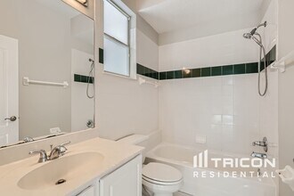 14682 Braddock Oak Dr in Orlando, FL - Building Photo - Building Photo