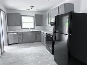 509 Clark St in Hot Springs, AR - Building Photo - Building Photo