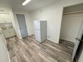 1736 Fern St in Honolulu, HI - Building Photo - Building Photo