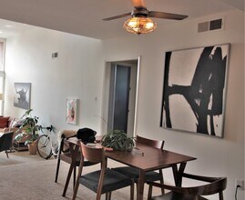 854 18th St, Unit 12 in Santa Monica, CA - Foto de edificio - Building Photo