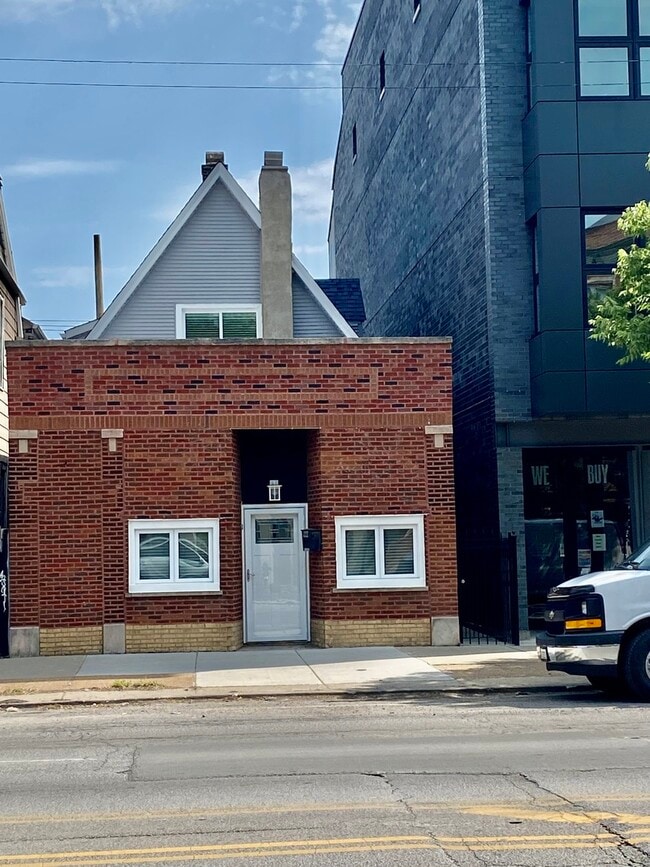 property at 2619 W Fullerton Ave