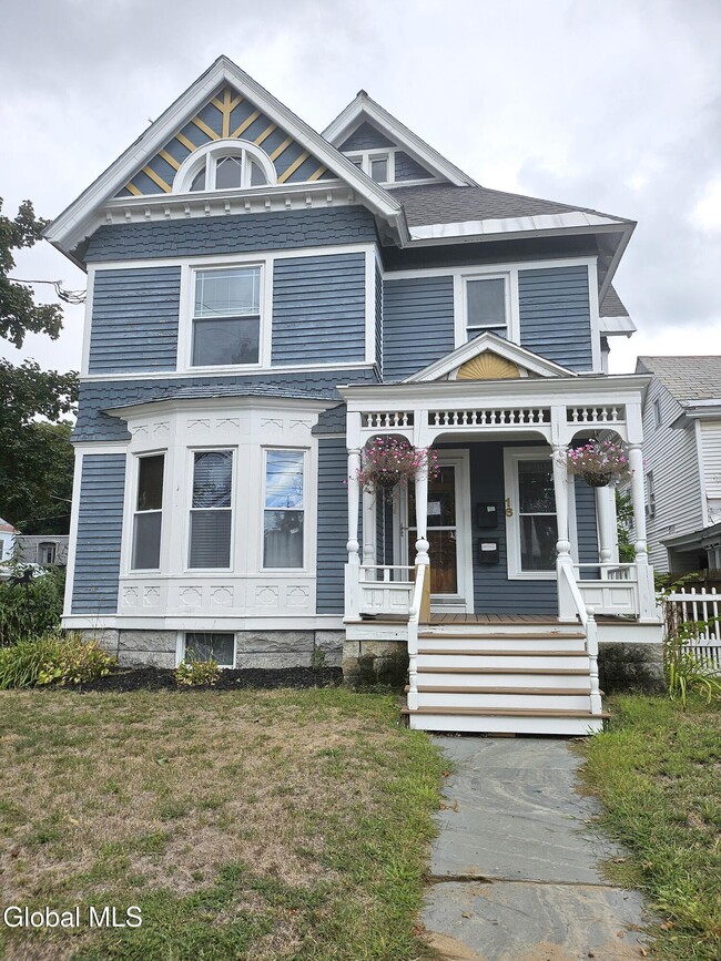 16 May St in Glens Falls, NY - Building Photo - Building Photo
