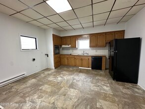 732 Main St in Avoca, PA - Building Photo - Building Photo