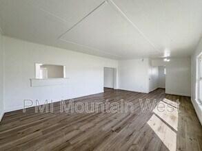 450 W 200 N in Bountiful, UT - Building Photo - Building Photo