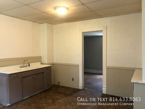 613 E 13th St-Unit -Apartment 2 in Erie, PA - Building Photo - Building Photo