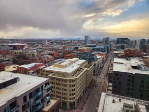 1625 Larimer St in Denver, CO - Building Photo - Building Photo