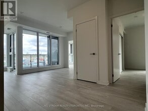 1 Kyle Lowry Rd in Toronto, ON - Building Photo - Building Photo