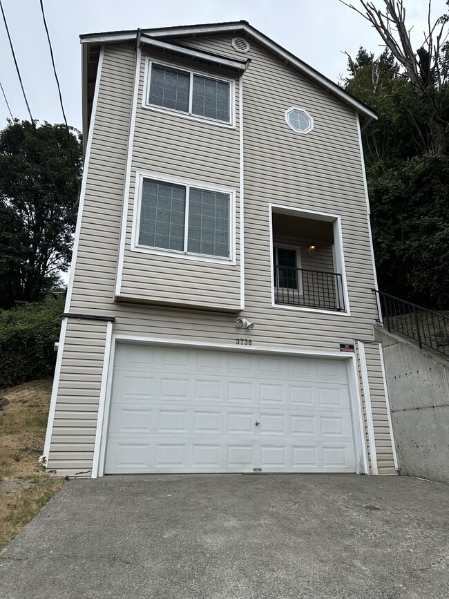 property at 3738 S Perry St