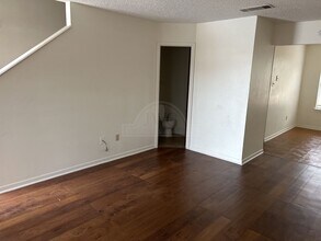 3808 Charolais Dr, Unit 3808 Charolais Dr. Unit D in Killeen, TX - Building Photo - Building Photo