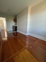 397 Marlborough St, Unit 17 in Boston, MA - Building Photo