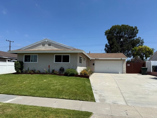 property at 5461 Marion Ave