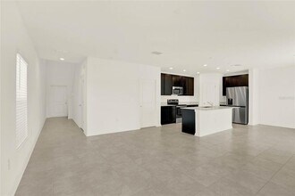 517 Bell Prairie Cir in Lake Wales, FL - Building Photo - Building Photo