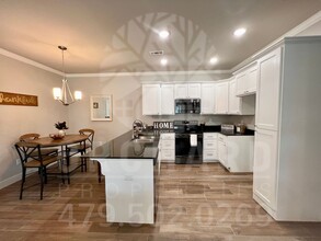 3001 N Conway Dr in Siloam Springs, AR - Building Photo - Building Photo