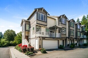 13970 SW Scholls Ferry Rd in Beaverton, OR - Building Photo