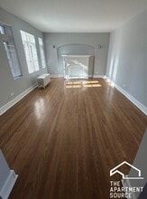 72 Pine Ave in Riverside, IL - Foto de edificio - Building Photo