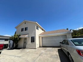 15408 Freeman Ave in Lawndale, CA - Building Photo
