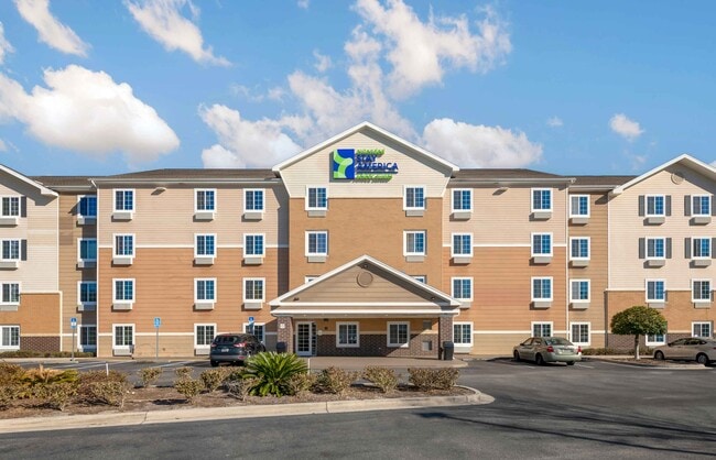 Furnished Studio-Jacksonville - North in Jacksonville, FL - Building Photo - Building Photo