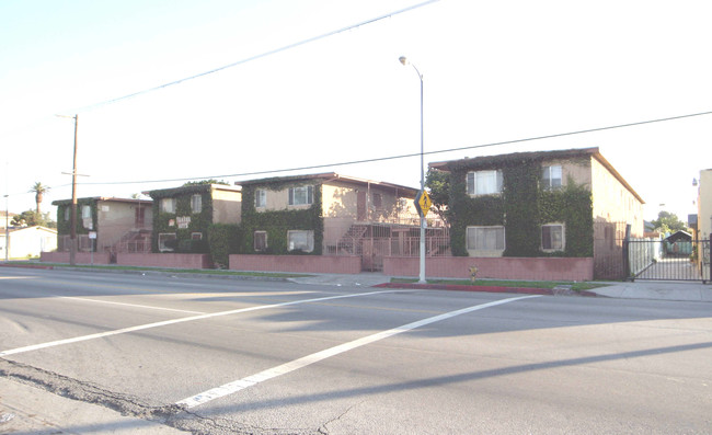 Turner Apartments in Los Angeles, CA - Building Photo - Building Photo