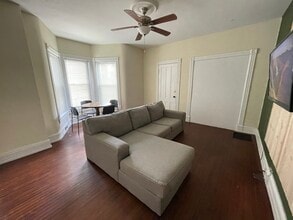 18 Otsego St in Oneonta, NY - Foto de edificio - Building Photo