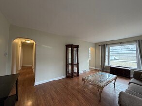 538 Mills St in Hinsdale, IL - Building Photo - Building Photo