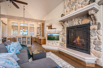 4955 Hidden Hollow Rd in Flagstaff, AZ - Building Photo - Building Photo