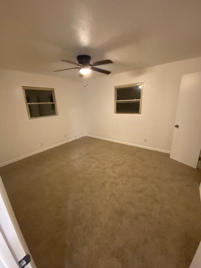 721 N 22nd St, Unit 721 N 22nd Unit B in Mattoon, IL - Building Photo - Building Photo