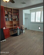 301 Rose Ln in El Paso, TX - Building Photo - Building Photo