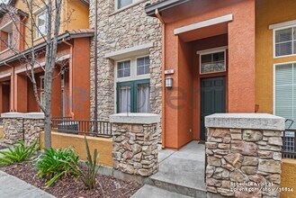 162 Holly Terrace in Sunnyvale, CA - Building Photo - Building Photo