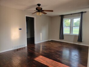 704 S Kimball St in Grand Island, NE - Building Photo - Building Photo