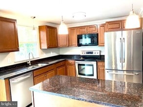 19002 Quail Valley Blvd in Gaithersburg, MD - Building Photo - Building Photo
