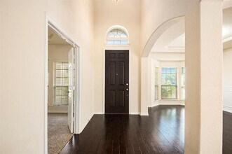 9801 Yellow Cup Dr in Fort Worth, TX - Building Photo - Building Photo