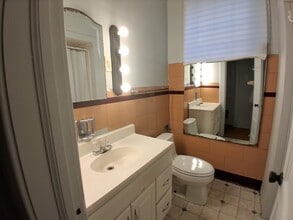 1010 N Vermilion St in Danville, IL - Building Photo - Building Photo