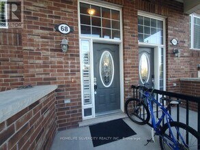 68 Lathbury St in Brampton, ON - Building Photo - Building Photo