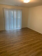 1970 Willowbrook Dr in Merced, CA - Building Photo - Building Photo