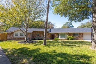 11433 Ash Creek Dr in Houston, TX - Building Photo - Building Photo