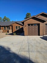 2890 W Villa Loop in Show Low, AZ - Building Photo