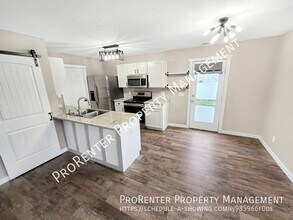 1984 N 2125 W in Clinton, UT - Building Photo - Building Photo