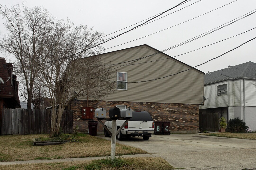 3616 Delaware Ave in Kenner, LA - Foto de edificio