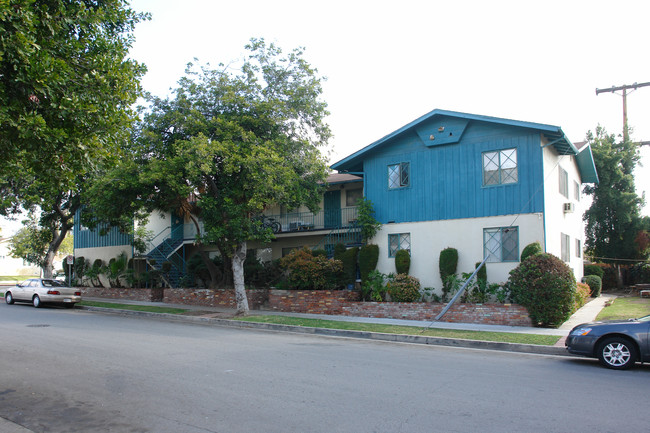 600 Fischer St in Glendale, CA - Foto de edificio - Building Photo