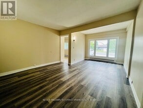 139 Ridgeway Rd in Fort Erie, ON - Building Photo - Building Photo