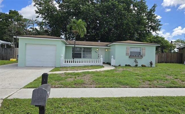 486 NW 69th Terrace in Margate, FL - Building Photo - Building Photo