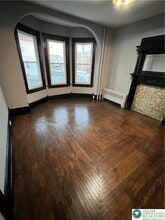 302 W Nesquehoning St in Easton, PA - Building Photo - Building Photo