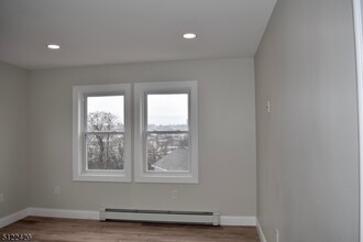 394 N 7th St in Prospect Park, NJ - Building Photo - Building Photo