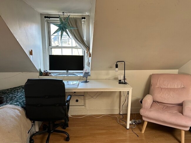 property at 2 Melrose St