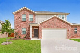 2609 Sanders Crk Rd, Unit 6K in Glenn Heights, TX - Building Photo