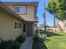 72676 Willow St, Unit 72676 Willow St in Palm Desert, CA - Building Photo