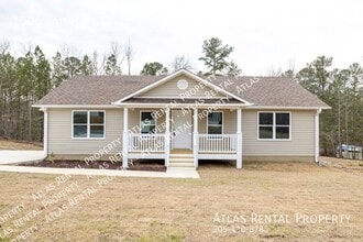 1006 Lauren Cir E in Odenville, AL - Building Photo - Building Photo