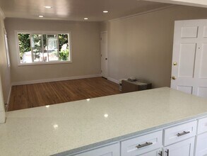 11402 Washington Pl in Los Angeles, CA - Building Photo - Building Photo