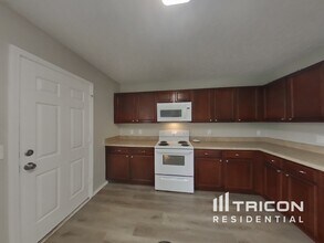 5006 Hancock Cir in Thompson's Station, TN - Building Photo - Building Photo